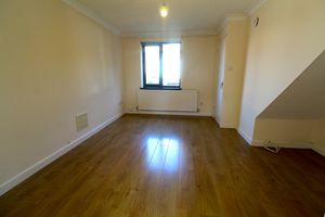 Living Room- click for photo gallery